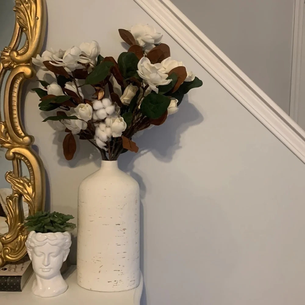 Magnolia 7‎ stems and one cotton greenery tall home decor realistic
